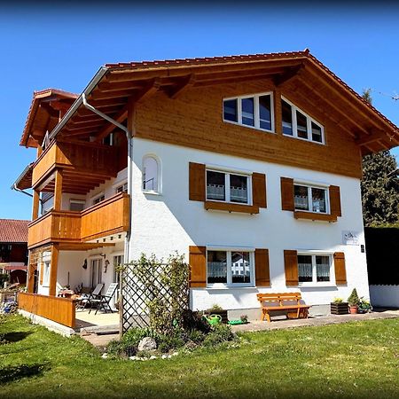 23 Neu Erbaute Ferienwohnung Mit Schloss- Und Panoramablick 哈尔伯莱赫 外观 照片